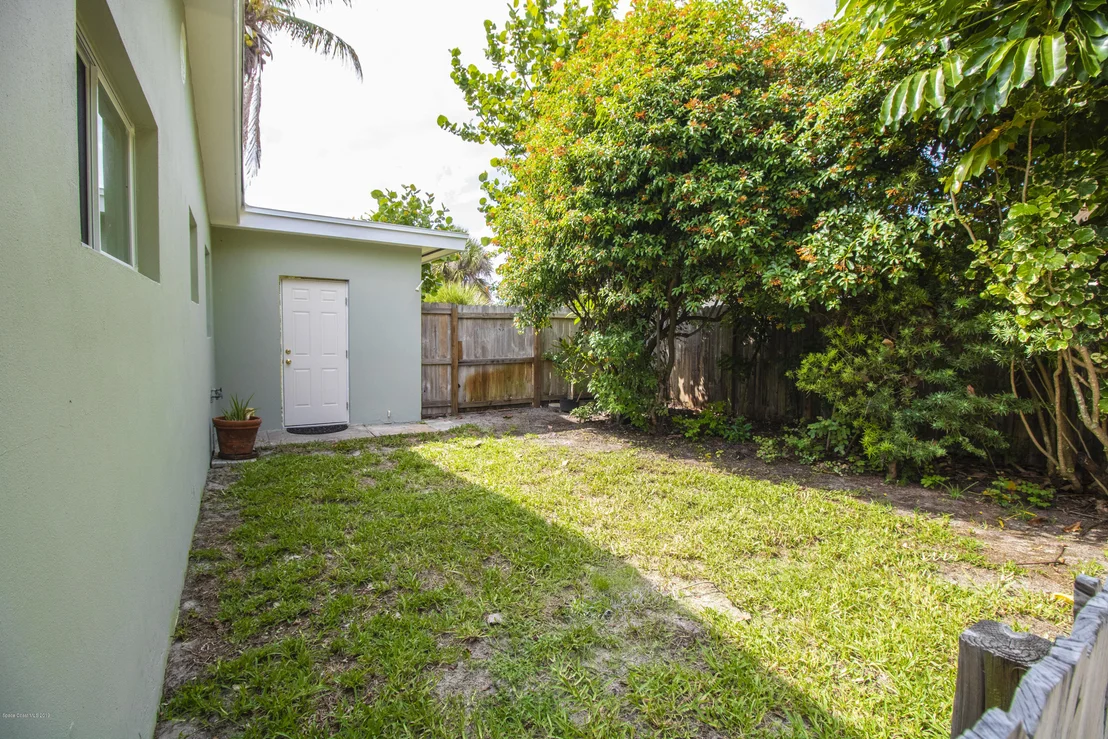 Photo of 1127 Pine Tree Drive
