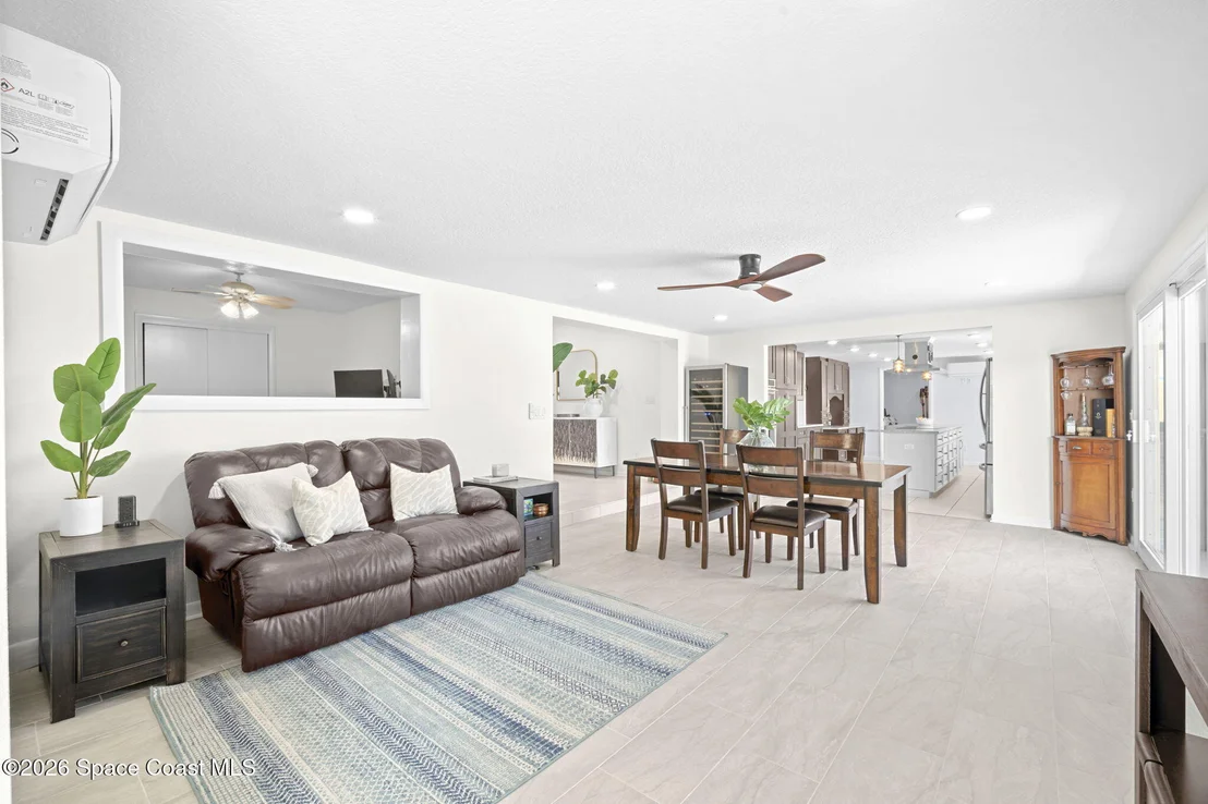 Photo of 500 Seabreeze Drive