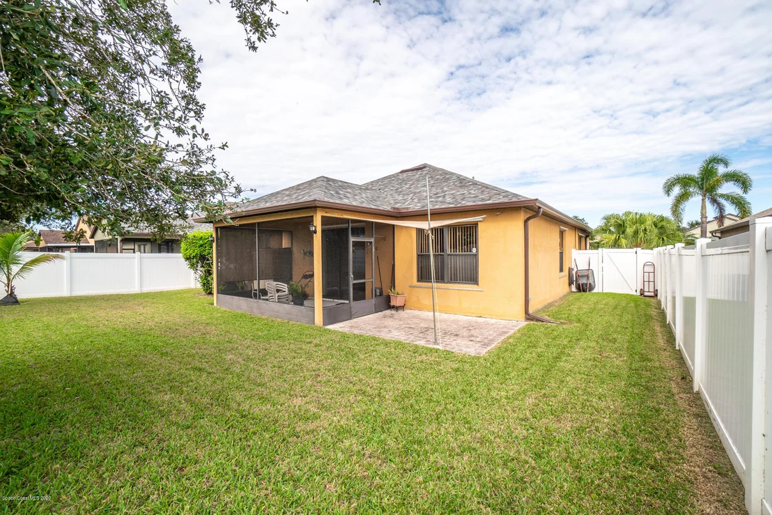 Photo of 1210 Bolle Circle