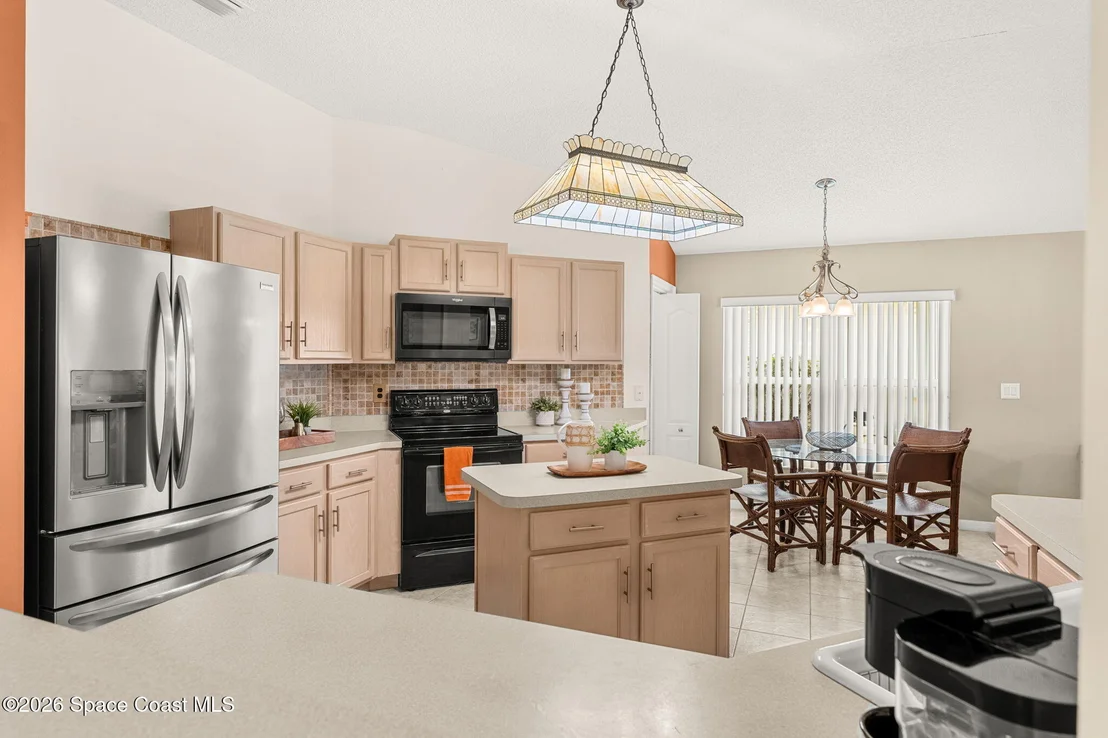 Photo of 992 Shaw Circle