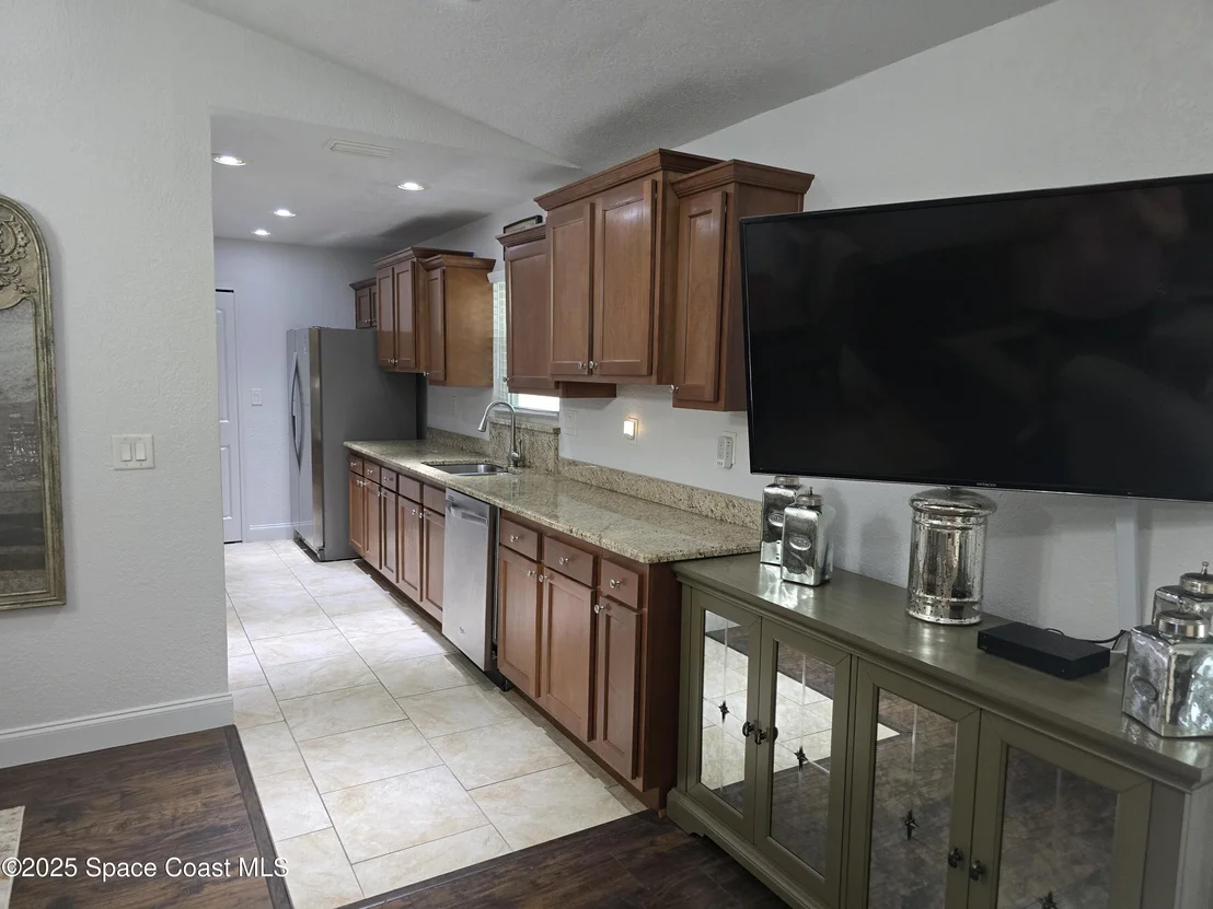 Photo of 834 Pine Shadows Avenue