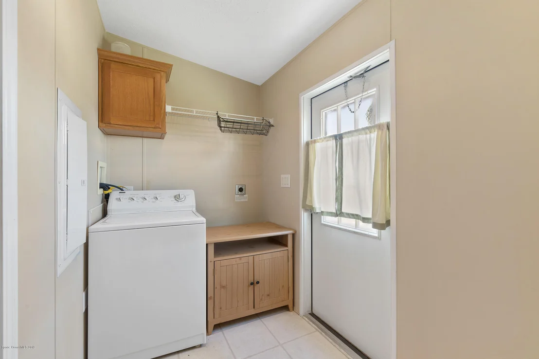 Photo of 547 Marnie Circle