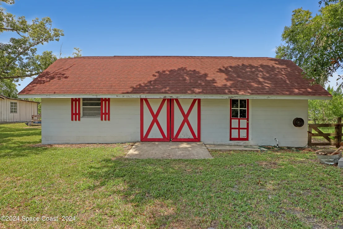 Photo of 3580 Burkholm Road