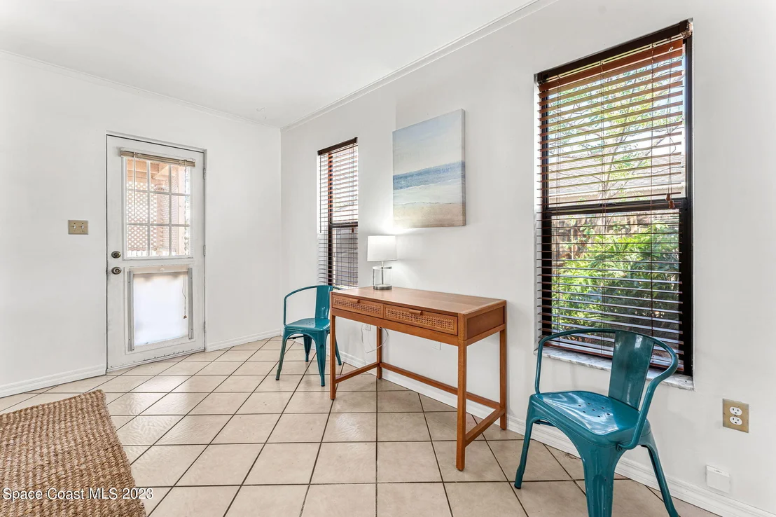 Photo of 6414 Hudson Road
