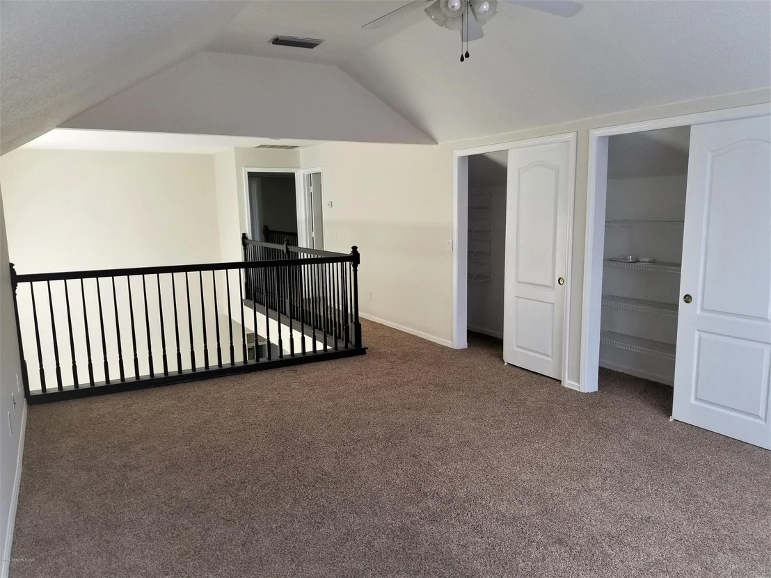 Photo of 667 Autumn Glen Drive