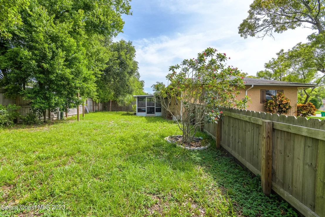 Photo of 746 Venus Drive