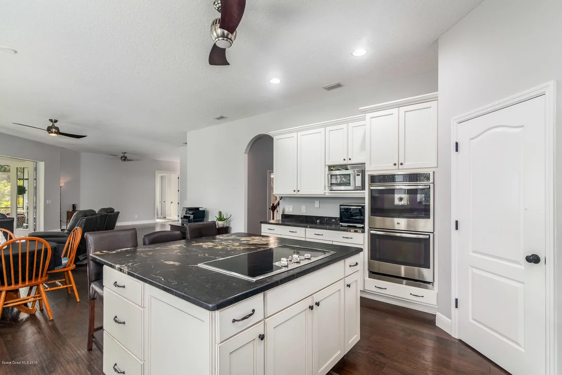 Photo of 1405 Barrow Lane