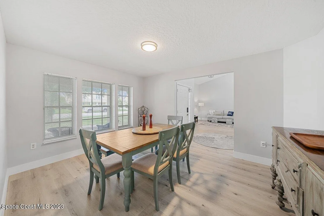 Photo of 2643 Lowell Circle