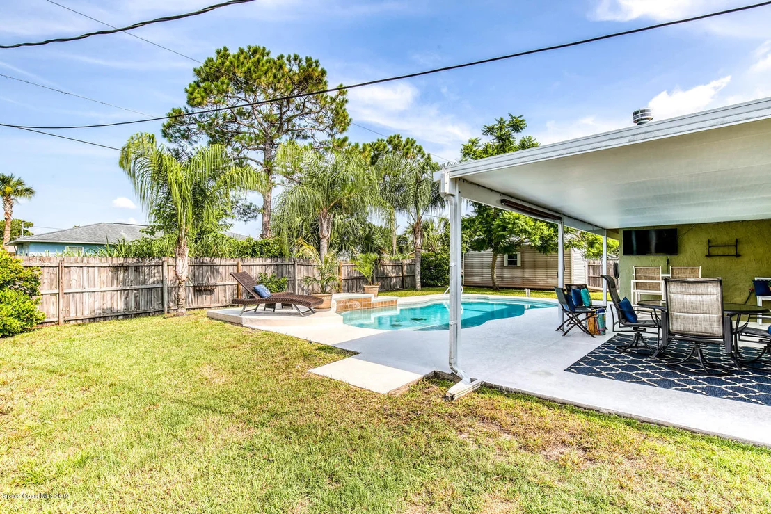 Photo of 6492 Harold Avenue