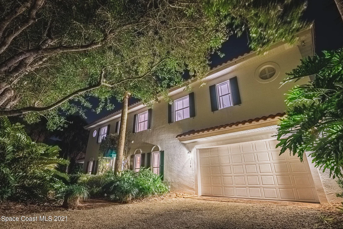 Photo of 176 Bayshore Drive