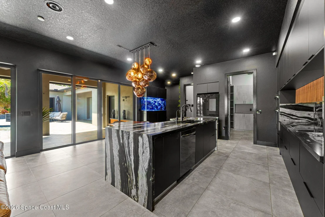 Photo of 2453 Westhorpe Drive