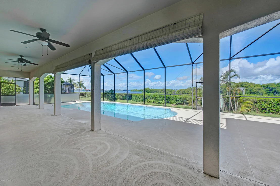Photo of 406 Lanternback Island Drive