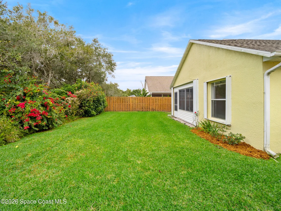 Photo of 1060 Pine Creek Circle NE