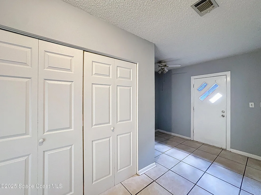 Photo of 4865 Bridge Road