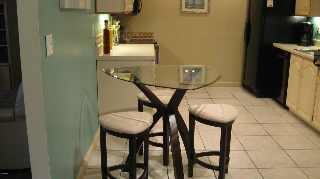 Photo of 633 Orange Court