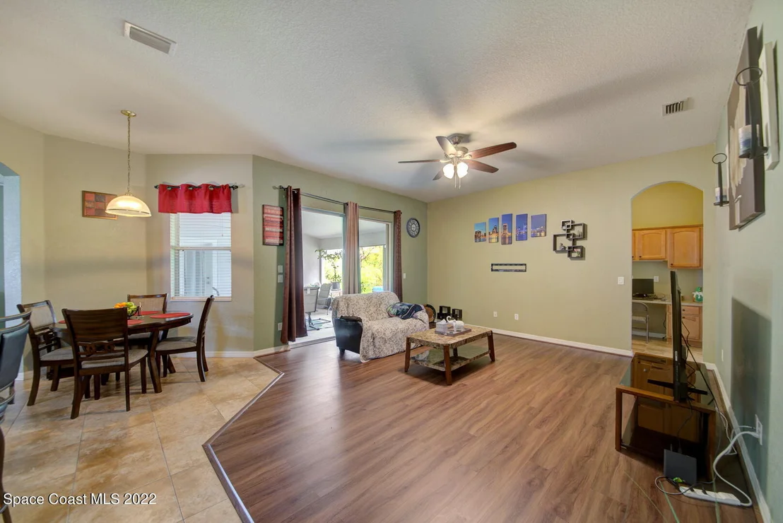 Photo of 4748 Chastain Drive