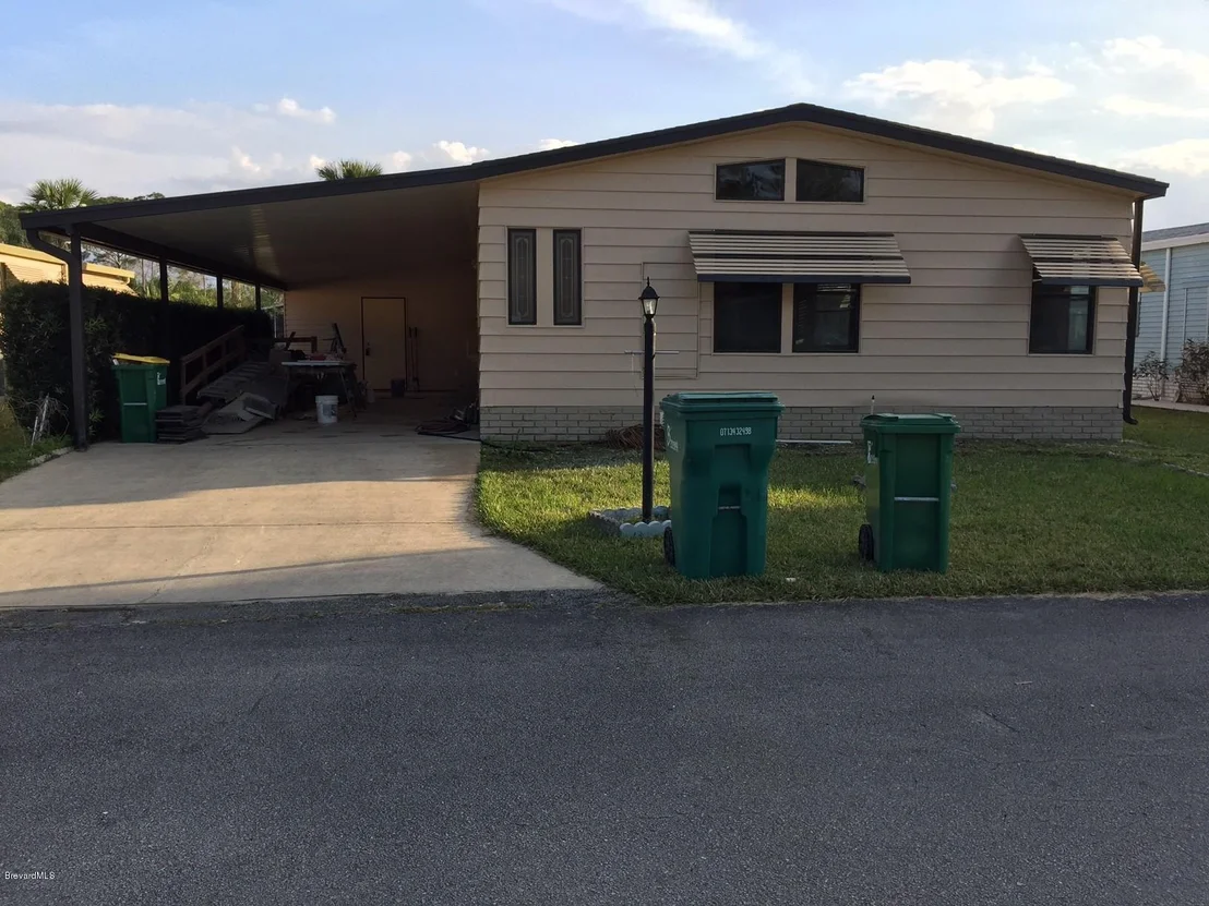 Photo of 4353 Twin Lakes Drive
