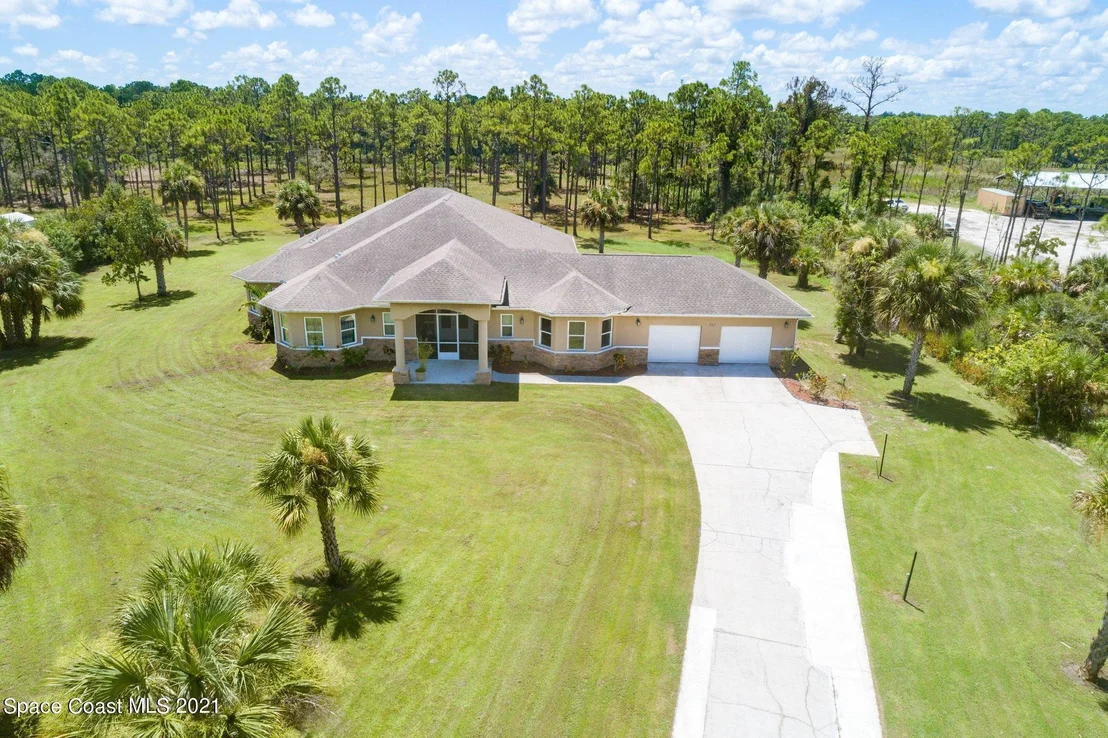 Photo of 925 Valkaria Road