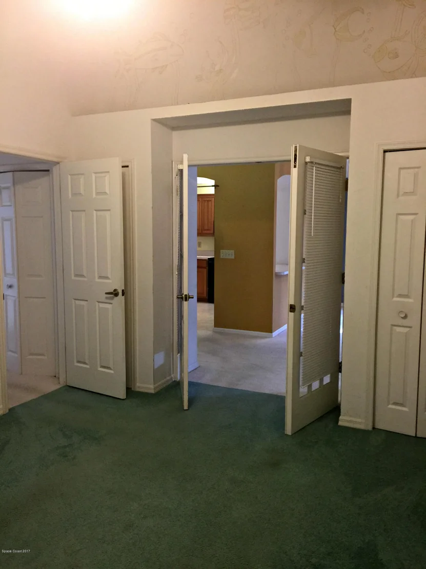 Photo of 3935 Saint Armens Circle