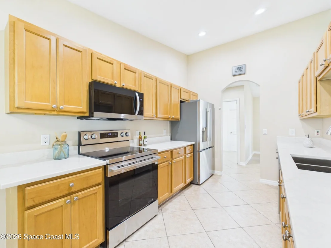 Photo of 732 Newhall Terrace