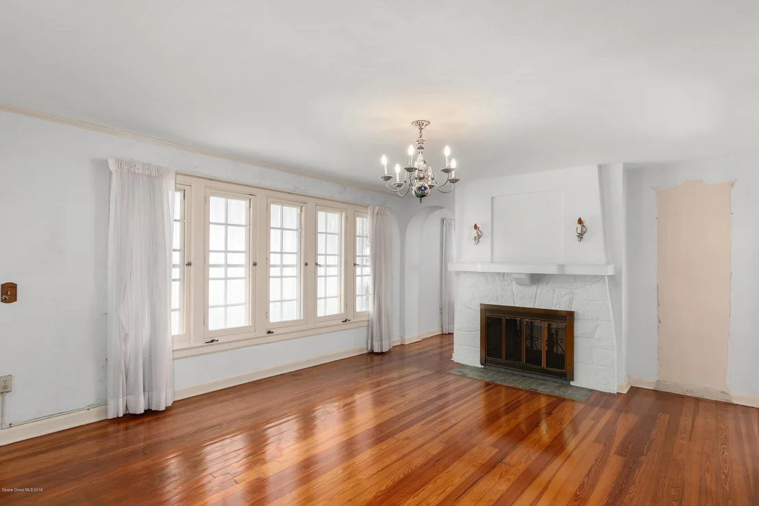 Photo of 1305 Rockledge Drive