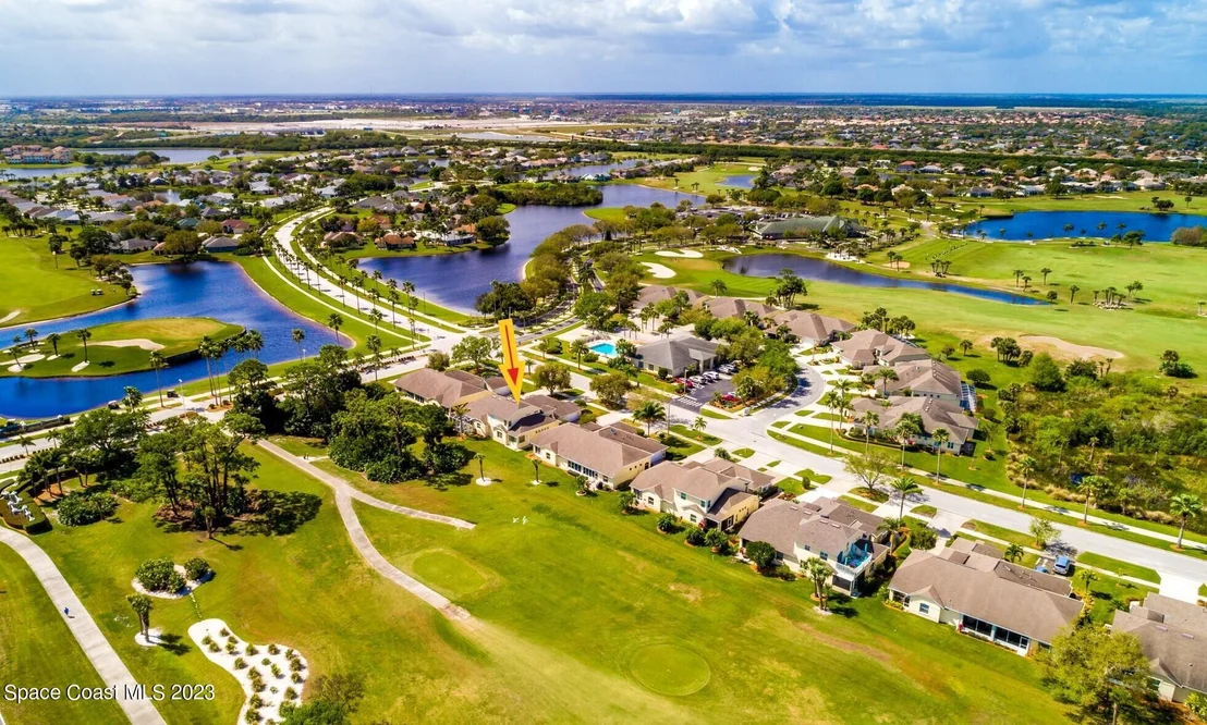 Photo of 1961 Golf Vista Boulevard