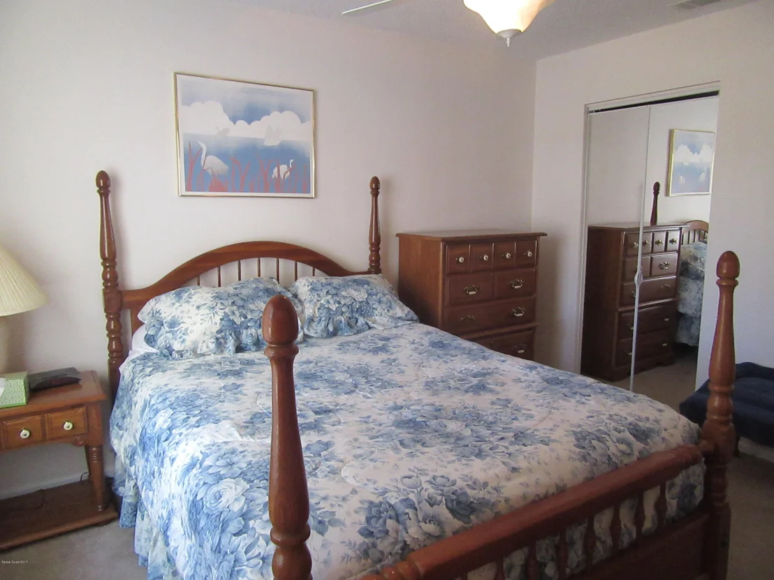 Photo of 6480 Hudson Road