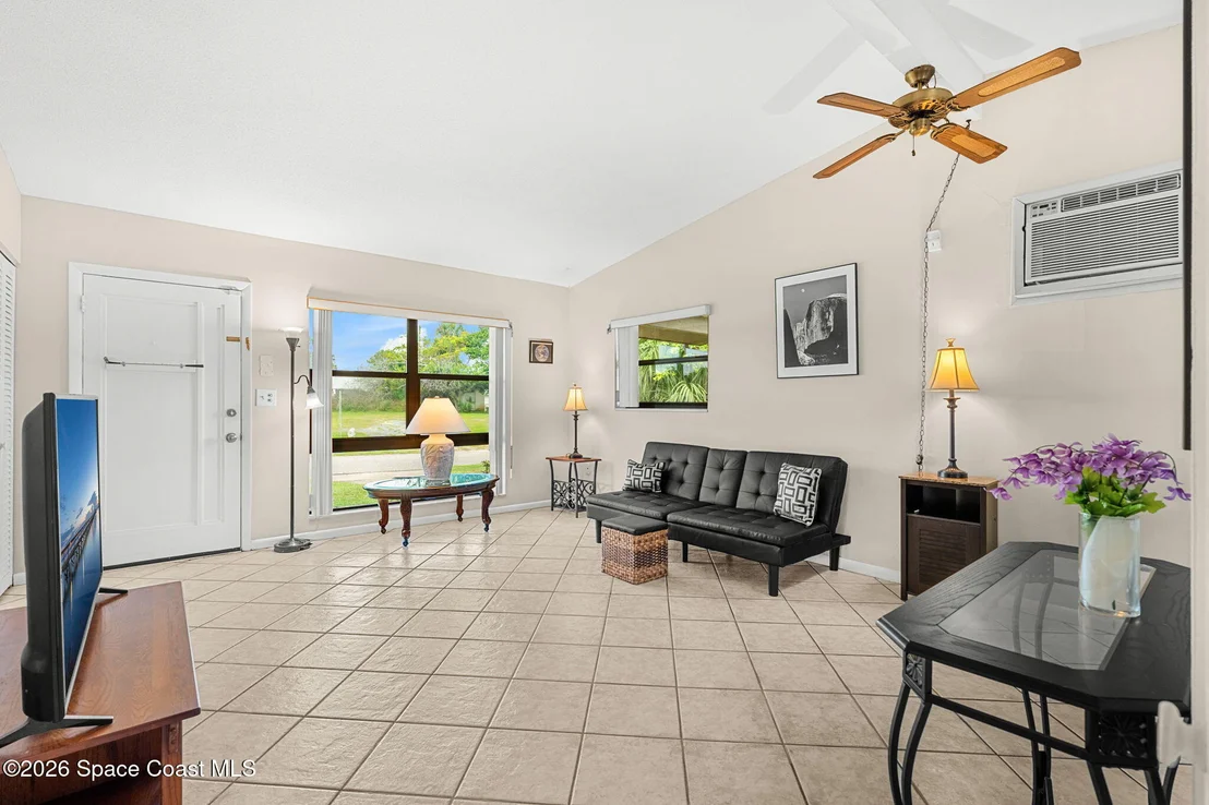 Photo of 611 Aloha Avenue