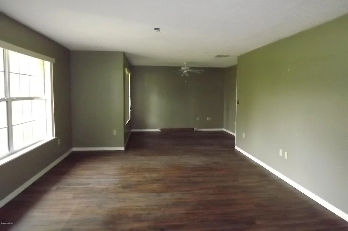 Photo of 2040 Duncil Lane