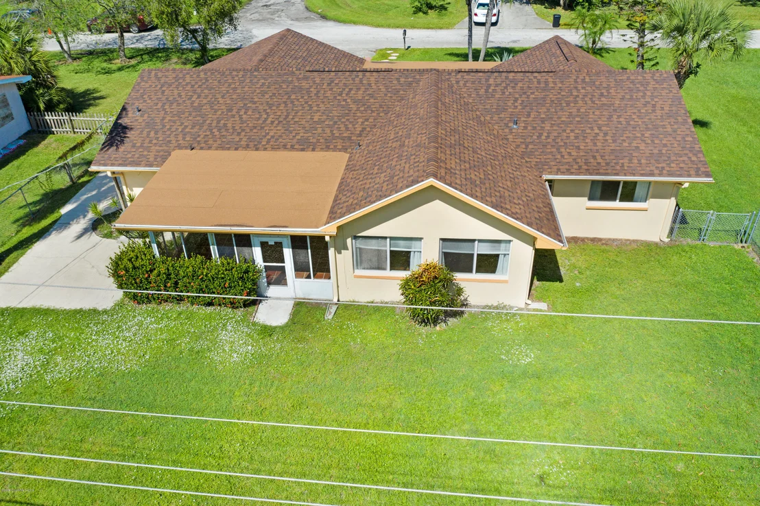 Photo of 2926 Kosuth Road NE