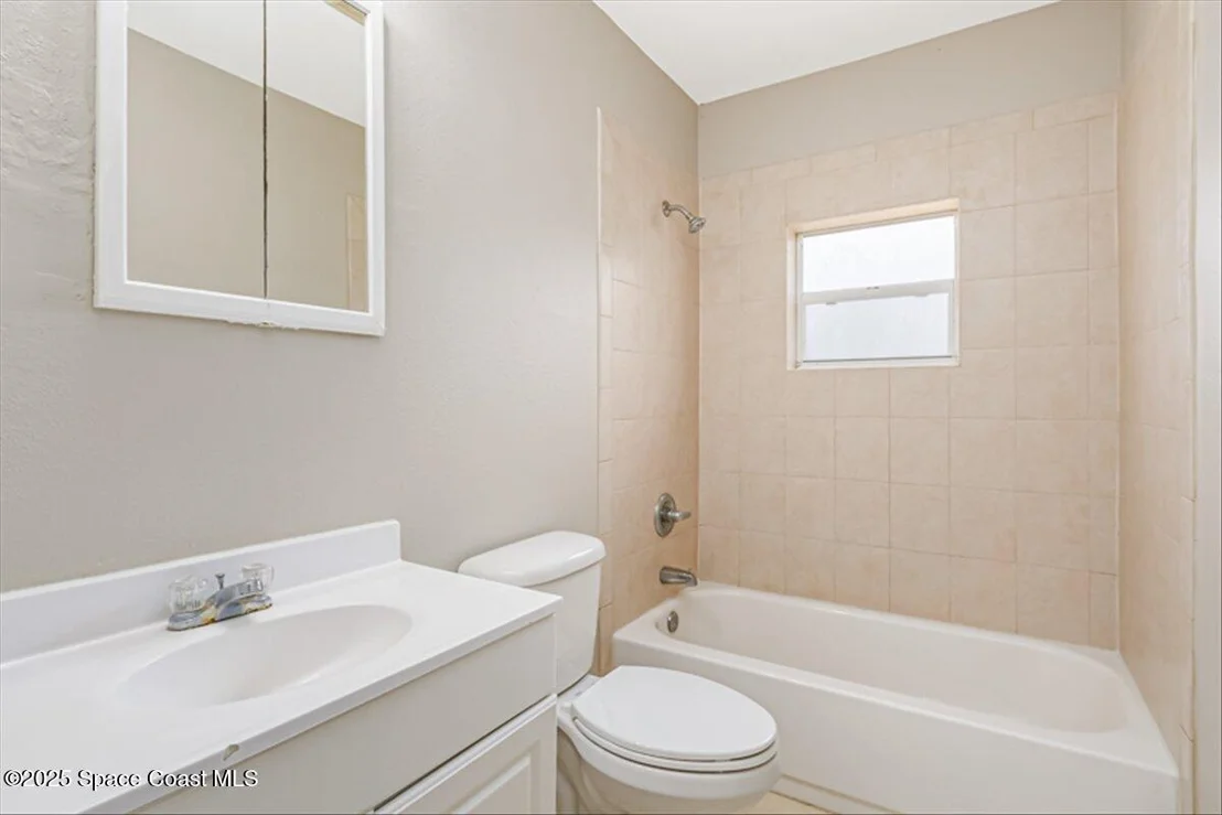 Photo of 1020 Seminole Drive