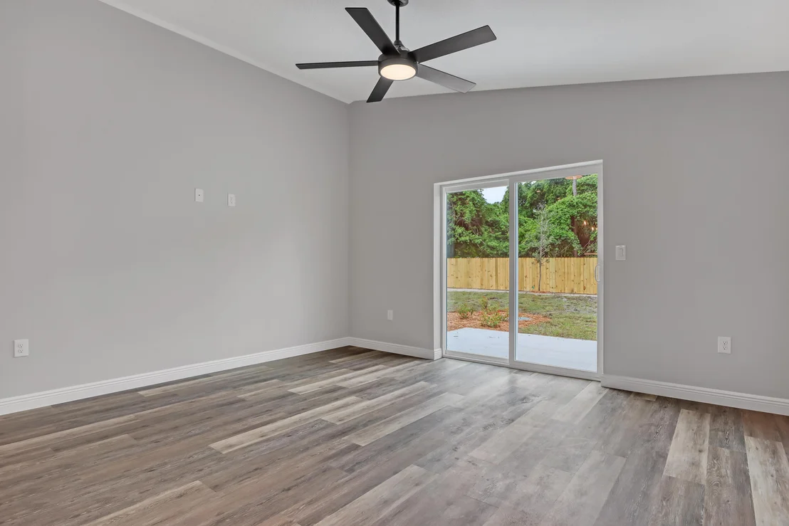 Photo of 5750 Palm Street