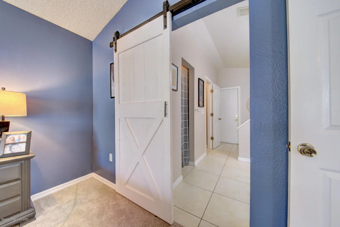 Photo of 2380 High Ridge Road