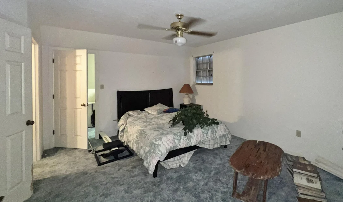 Photo of 1695 Grant Road