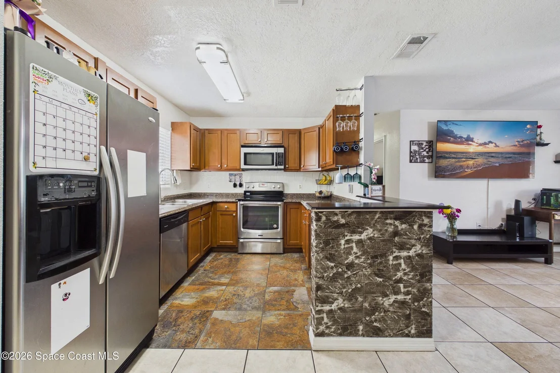 Photo of 2536 Stratford Drive