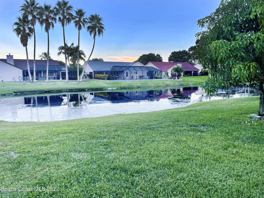 Photo of 968 Pelican Lane