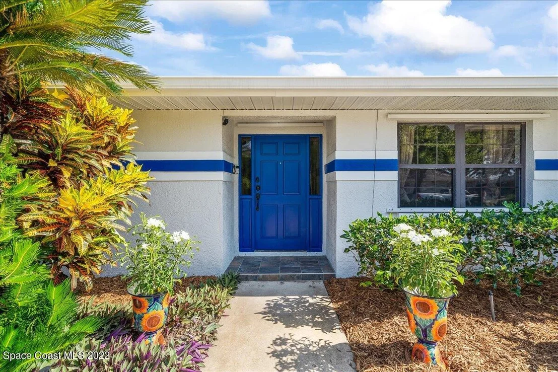 Photo of 655 Jackson Court