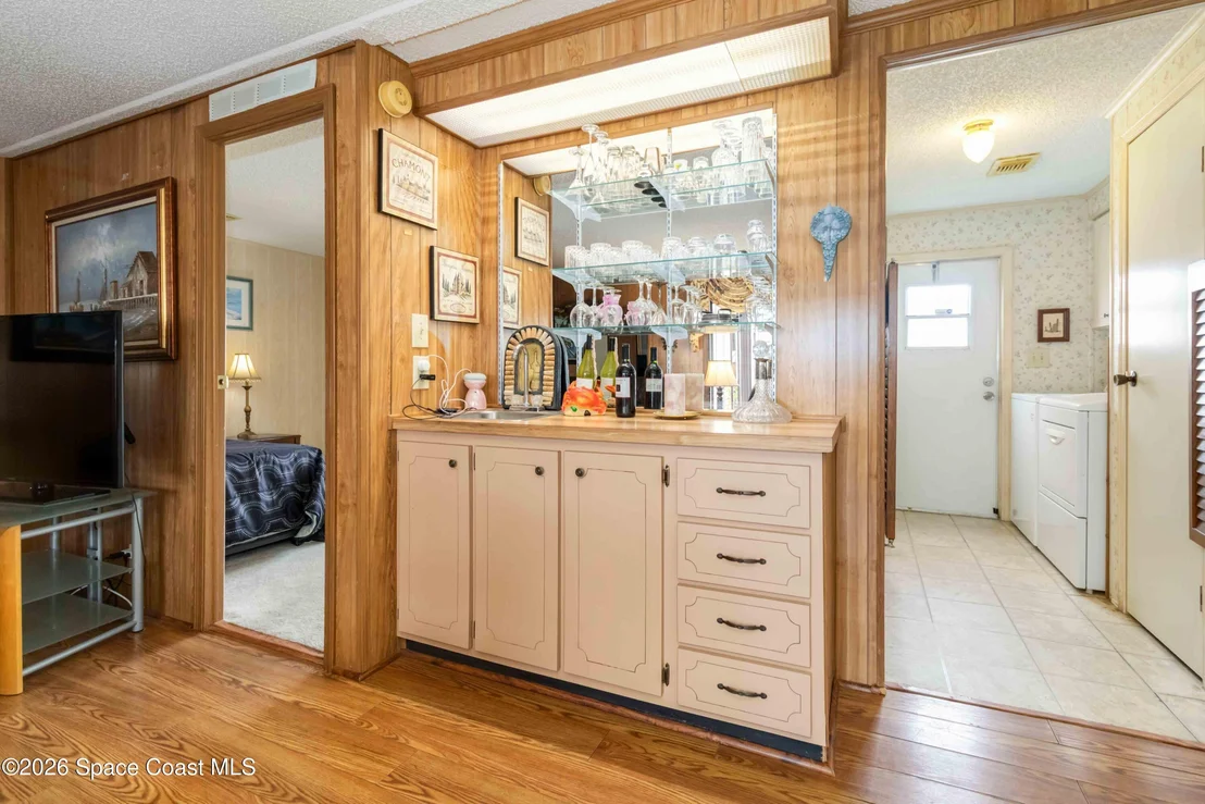Photo of 703 Amaryllis Drive