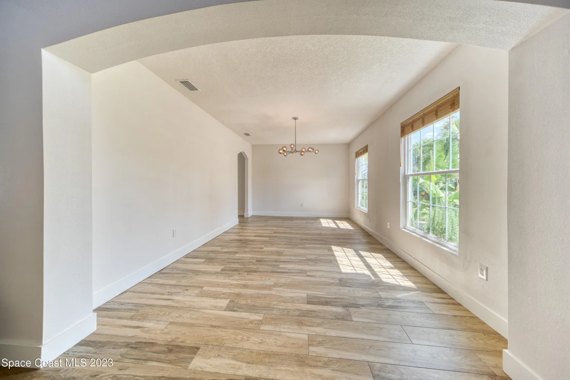 Photo of 1424 Sumter Lane