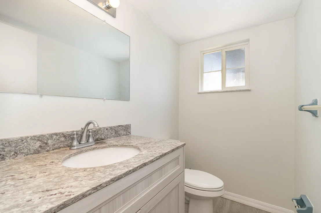 Photo of 847 Berkshire Drive