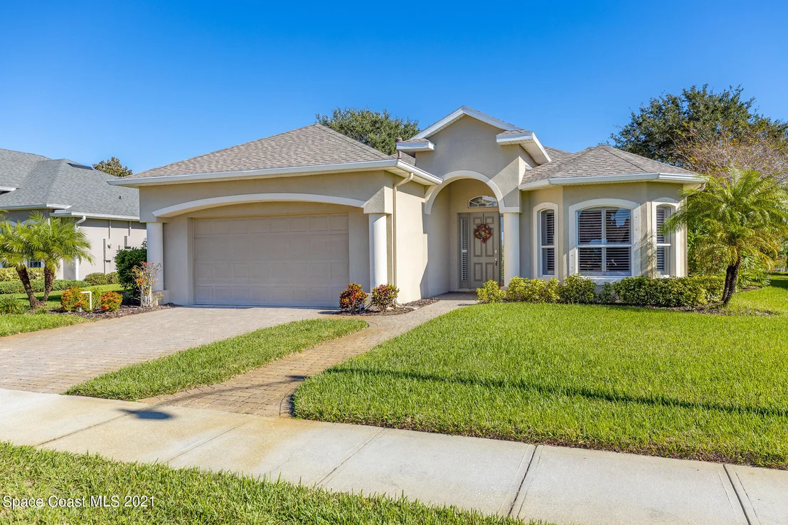 Photo of 5931 Herons Landing Drive