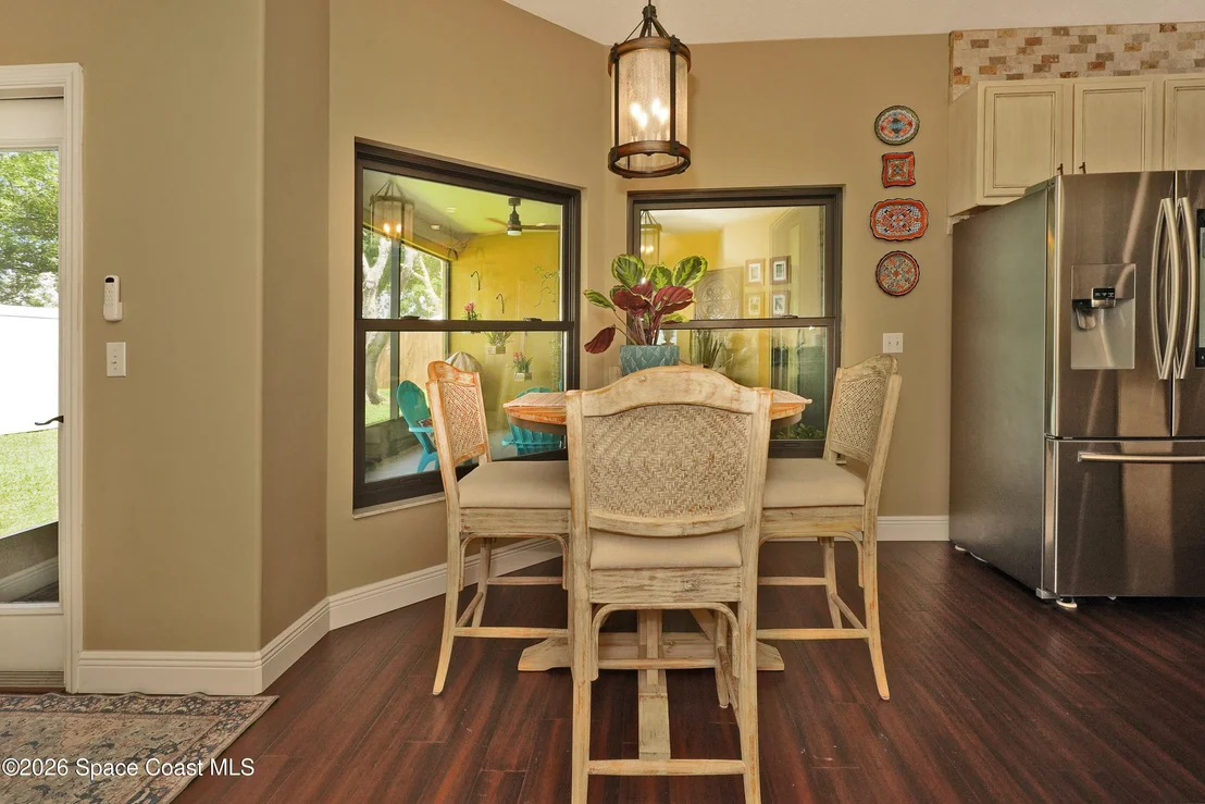 Photo of 394 Tunbridge Drive