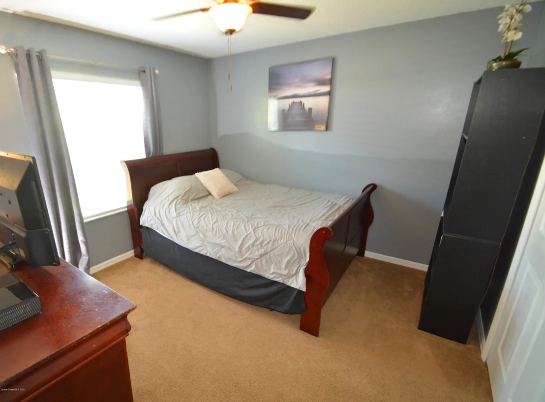 Photo of 6370 Manila Drive