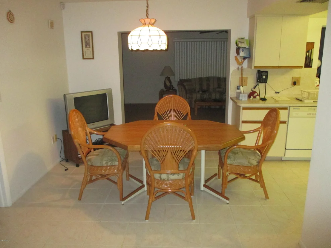Photo of 711 NE Cobblestone Lane