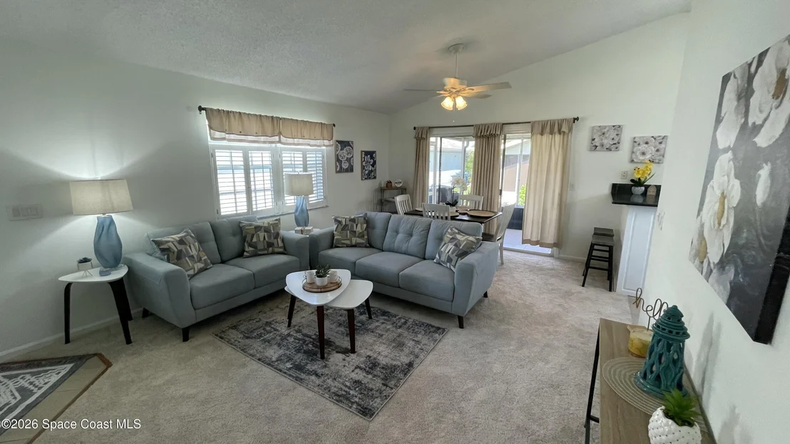 Photo of 865 Bracken Terrace NE