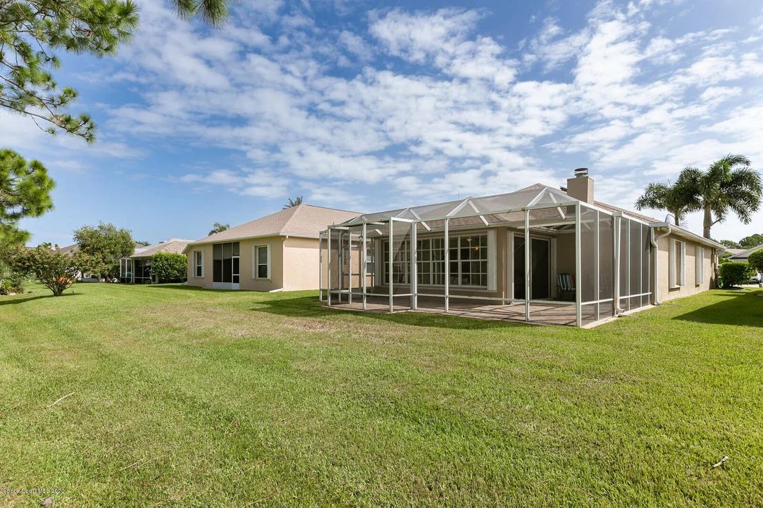 Photo of 1879 Sun Gazer Drive