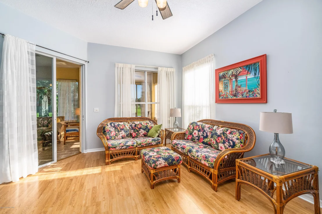 Photo of 2348 Addington Circle