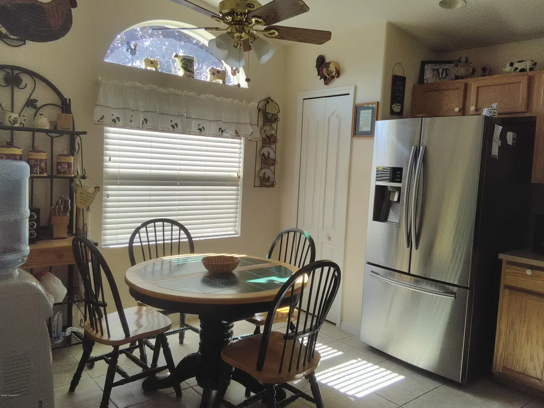 Photo of 2101 Spring Creek Circle NE