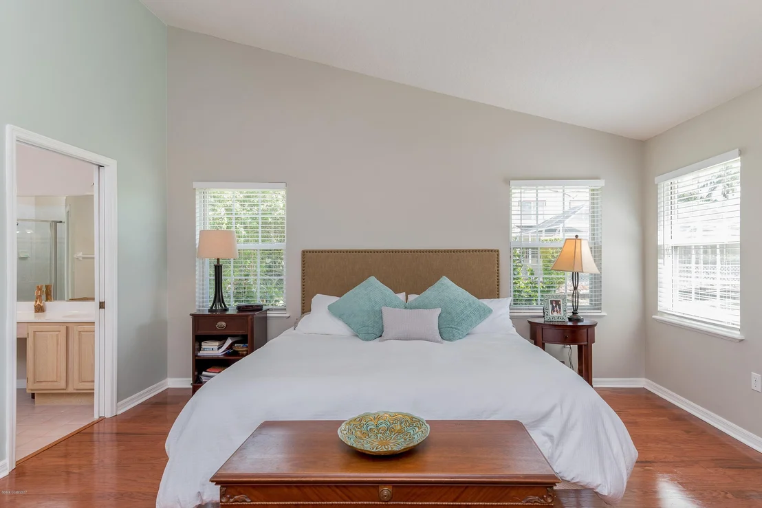Photo of 4587 Canard Road