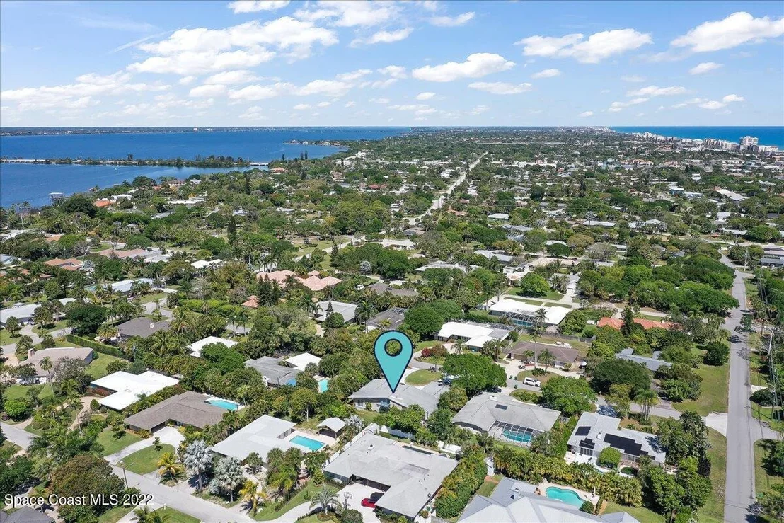 Photo of 311 Cocoa Avenue
